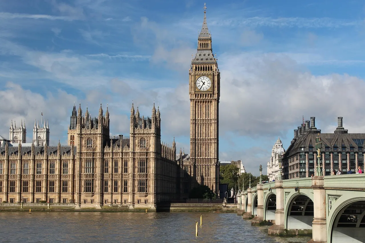 From Westminster to the suburbs — CS Services Big Ben and the Houses of Parliament, Westminster, London